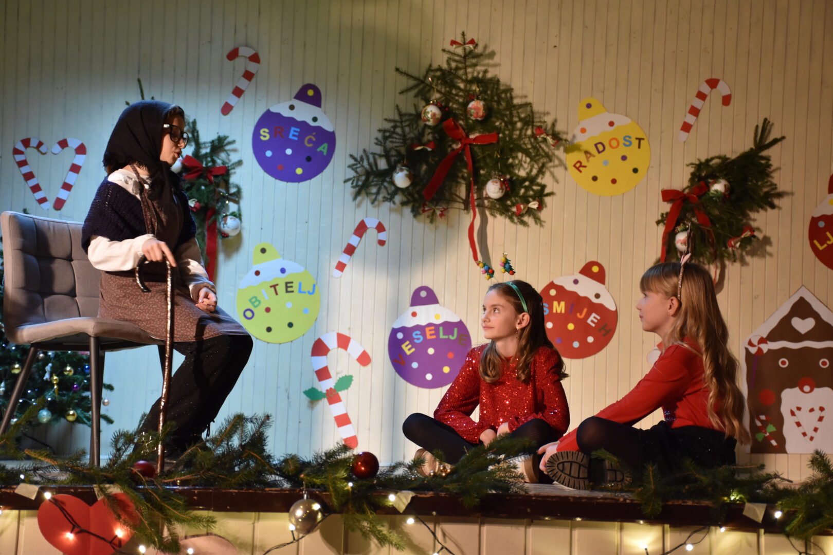 Božićna priredba „Neka tvoj osmijeh bude poklon!“