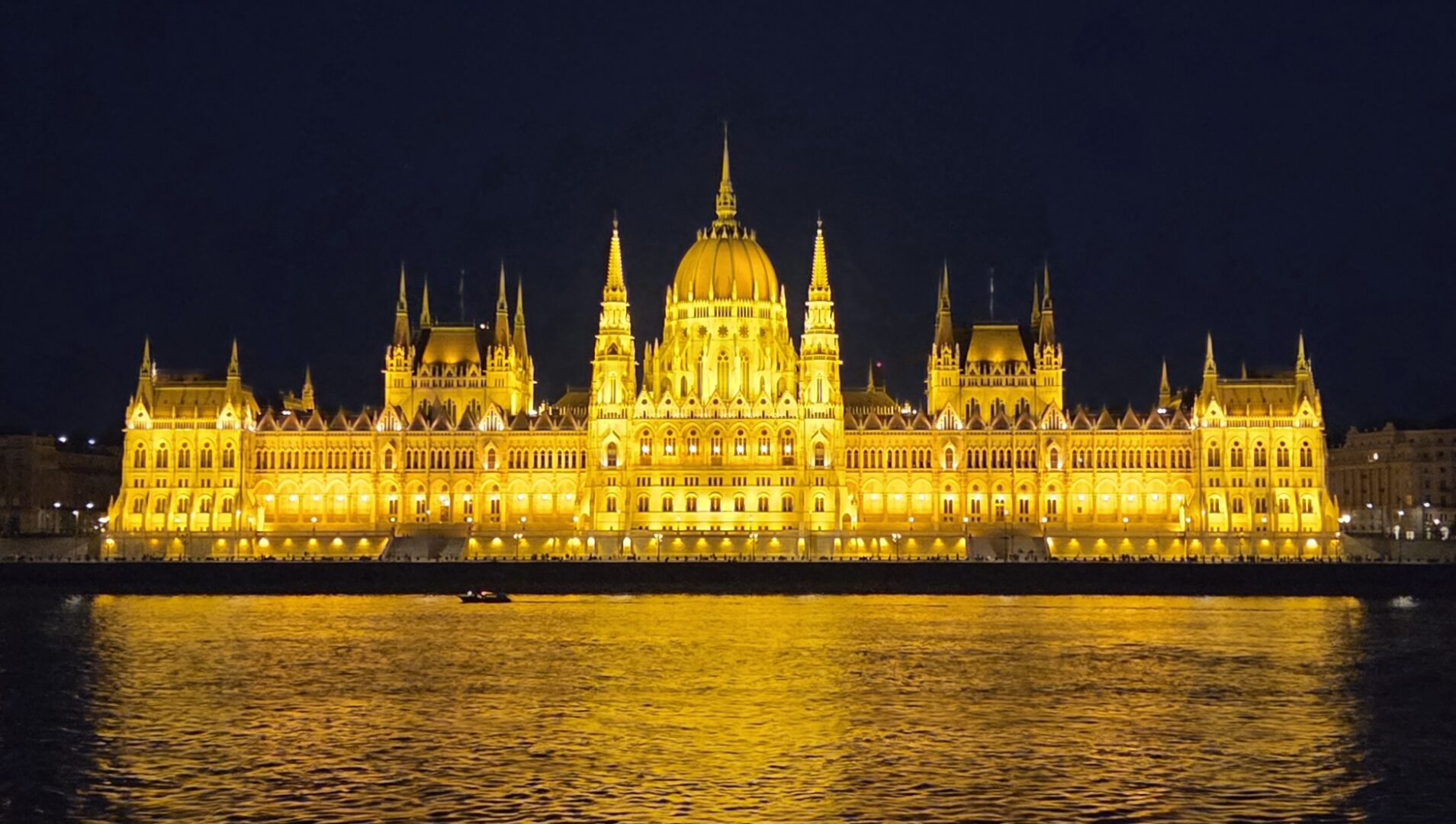 Budapest parlament